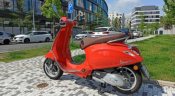 Vespa Primavera 125