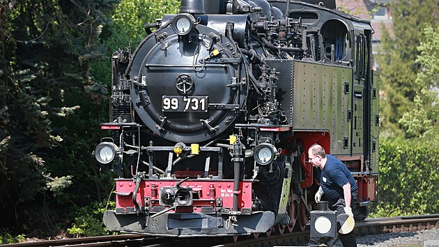 Pro Ladislava Crhu je práce na parní lokomotivě v Sasku splněným snem.