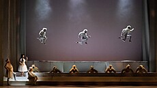 Scéna ze Smetanovy Prodané nevsty v Národním divadle