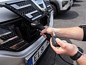 Dacia Spring. Všechny elektromobily Autonapůl najdete vždy na pevném parkovacím... Dacia Spring. Všechny elektromobily Autonapůl najdete vždy na pevném parkovacím...