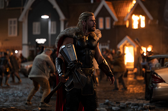 Snímek z filmu Thor: Láska jako hrom