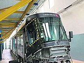 Tramvaj 14T má najeto 465 416 kilometrů.