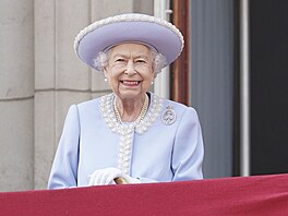 Velkolepé oslavy platinového výroí britské královny Albty II. jsou u konce....