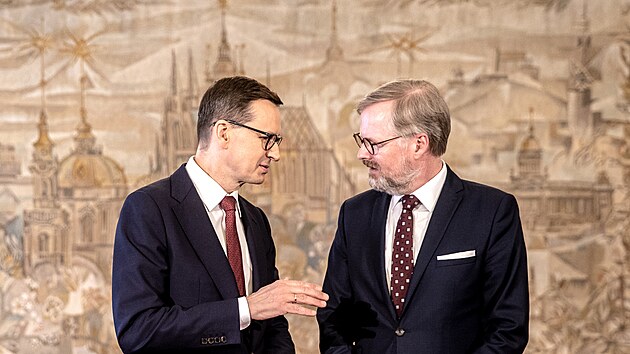 Premiér Petr Fiala přijal v Kramářově vile polského předsedu vlády Mateusze Morawieckého. (3. června 2022)
