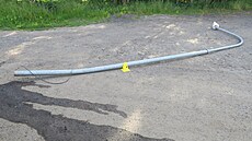 Řidič vyháněl za jízdy z auta hmyz, zlomil při tom lampu. (14. června 2022) Řidič vyháněl za jízdy z auta hmyz, zlomil při tom lampu. (14. června 2022)