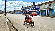 Michal Franc na motocyklu Jawa Pionýr v Placetas