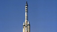 Start Titan-3C pi optovném startu kosmické lodi Gemini-2 nakonfigurované pro...