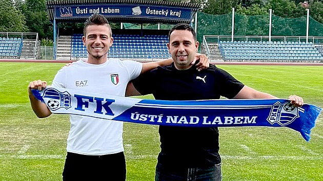 Nov sportovn manaei fotbalist st nad Labem. Roman Klisk (vlevo) a Vasil Knor.