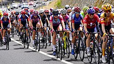 Momentka z 1. etapy Giro Donne 2022 1. ervence. (ilustraní snímek)