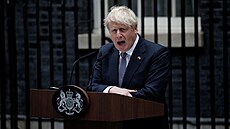 Boris Johnson oznamuje rezignaci na post lídra Konzervativní strany. (7....