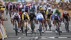 Tsný souboj na cílové pásce ve tetí etap na Tour de France zvládl nejlépe...