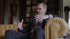 Premiér a předseda ODS Petr Fiala v novém dílu Otázek a odpovědí z Kramářovy... Premiér a předseda ODS Petr Fiala v novém dílu Otázek a odpovědí z Kramářovy...