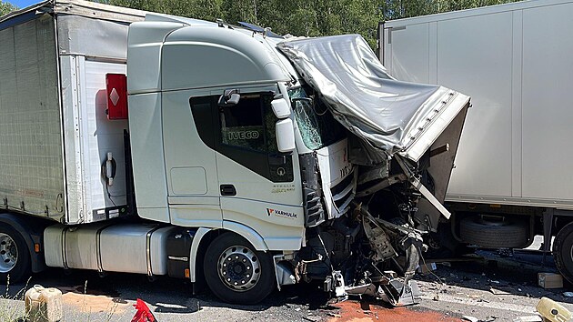 Dálnici D5 zablokovala hromadná nehoda. (19. července 2022)