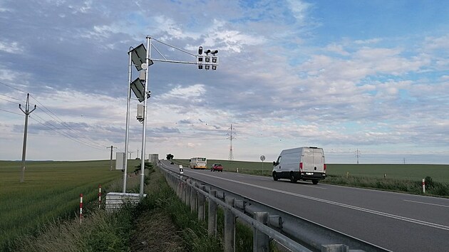 Kamery u Slavkova u Brna už nachytaly více než 15 tisíc řidičů, kteří jeli příliš rychle.