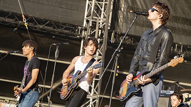 Kapela Inhaler na koncert Arctic Monkeys na praskm Vstaviti, 18. 8. 2022