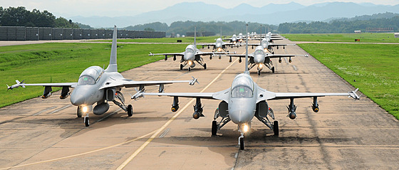 Jihokorejský stíhací letoun TA-50, varianta letounu FA-50
