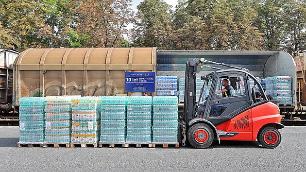 Společnost Mattoni 1873 si připomíná 10. výročí zprovoznění vlečky z Kyselky do Vojkovic a obnovení železniční přepravy ze závodu Mattoni v Kyselce. (22. srpna 2022)