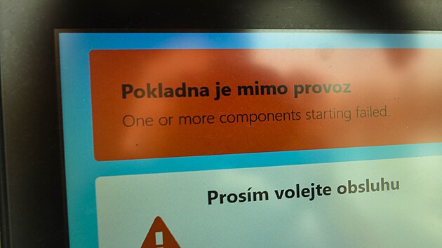 Nově jsou parkoviště v centru Zlína vybavená automaty (srpen 2022)