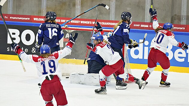 esk hokejistky slav postupov gl proti Finsku, rozhodla Aneta Tejralov.