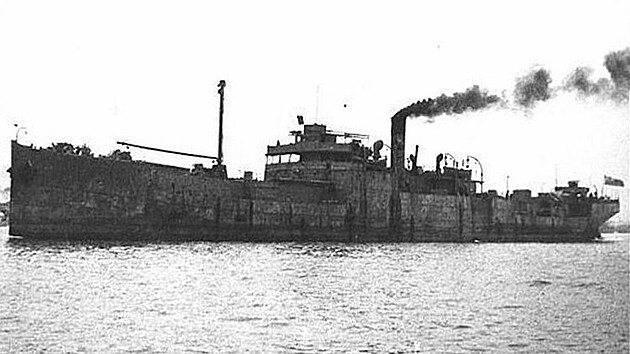 War Nawab, jedna z lod upravench pro nasazen pi operaci Lucid