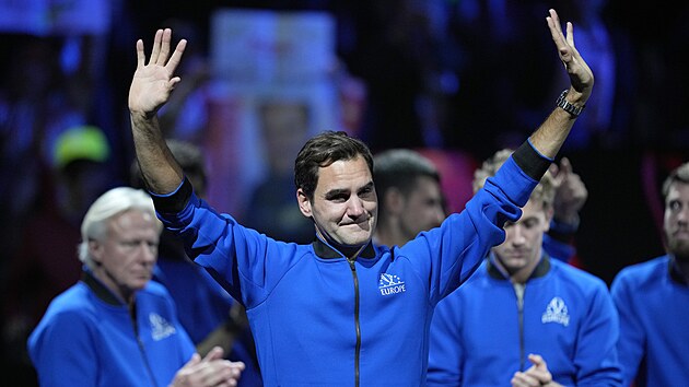 Roger Federer bhem sv rozluky na Laver Cupu.