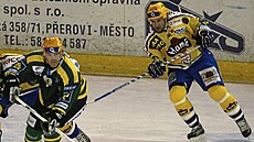 Momentka z posledního zápasu Vsetín versus Zlín v sezoně 2006/07. Momentka z posledního zápasu Vsetín versus Zlín v sezoně 2006/07.