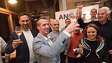 Zlínský primátor Jiří Korec (ANO) slaví přesvědčivé vítězství v komunálních... Zlínský primátor Jiří Korec (ANO) slaví přesvědčivé vítězství v komunálních...