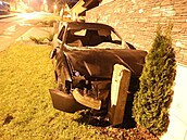 U osmnáctiletého řidiče, který v noci havaroval na Zlínsku, naměřili policisté... U osmnáctiletého řidiče, který v noci havaroval na Zlínsku, naměřili policisté...