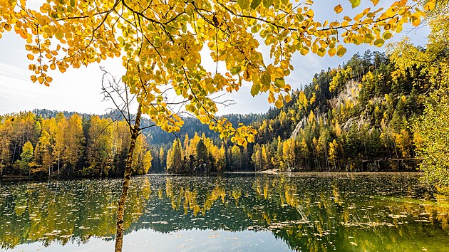 Turistický okruh skalním městem vede po zelené značce. Pokud ho chcete projít celý, naplánujte si na něj zhruba tři hodiny.