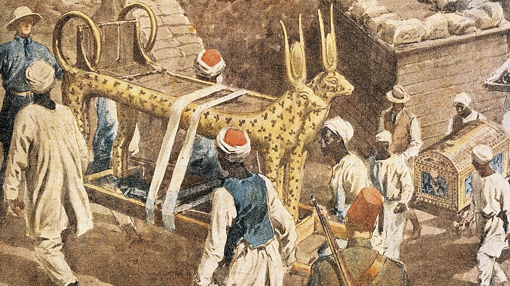 Vynáení pokladu. Po 3 300 letech od Tutanchamonova pohbu opustilo královu...
