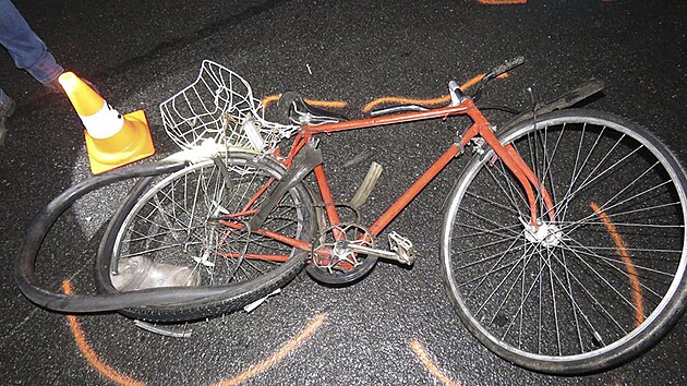 Tragická nehoda u Dobřenic na Královéhradecku. (24. 11. 2022)