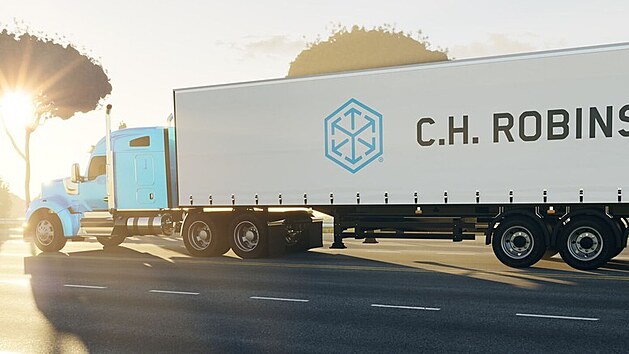 Nová zkouška z angličtiny, kterou Trumpova administrativa vyžaduje po řidičích kamionů, již stála řidičské oprávnění 6 000 řidičů. Odpůrci nového nařízení tvrdí, že úbytek pracovníků bude test dodavatelských řetězců v USA. Řidiči opatření nechápou, nepovažují jazyk za nutný předpoklad k vykonávání práce. Nová zkouška z angličtiny, kterou Trumpova administrativa vyžaduje po řidičích kamionů, již stála řidičské oprávnění 6 000 řidičů. Odpůrci nového nařízení tvrdí, že úbytek pracovníků bude test dodavatelských řetězců v USA. Řidiči opatření nechápou, nepovažují jazyk za nutný předpoklad k vykonávání práce.