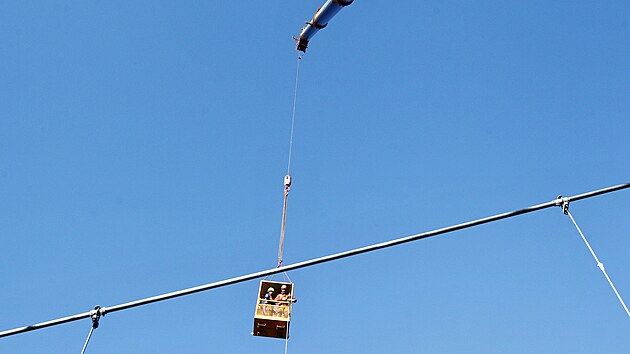 Unikátní visutý most překlene přírodní biotop nedaleko Hluboké nad Vltavou.
