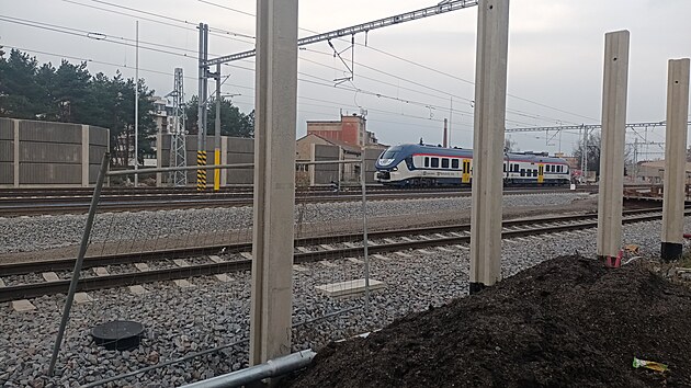 Nov vlakov zastvka Pardubice-centrum m vzniknout u rychlodrhy v blzkosti ulic Sladkovskho a Rokycanova.