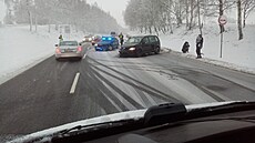 Dopravní nehoda se obešla bez vážnějšího zranění. Dopravní nehoda se obešla bez vážnějšího zranění.