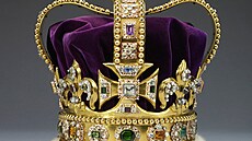 Koruna svatého Edwarda pouívaná bhem korunovace britského panovníka.