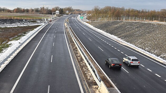 Dálnice z Časů do Ostrova se řidičům otevřela 22. prosince 2022.