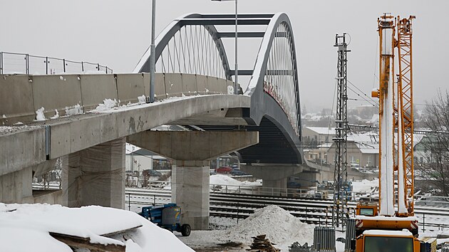 Na most, který spojuje Blansko se Starým Blanskem přes železniční koridor, město čekalo 70 let.