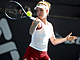 Linda Noskov bhem semifinle turnaje WTA v Adelaide.