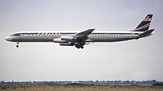 DC-8-63 spolenosti Capitol International Airlines