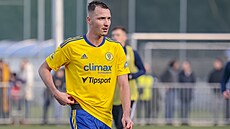 Zlínský stoper Michal Jeábek v pípravném utkání s Olomoucí.