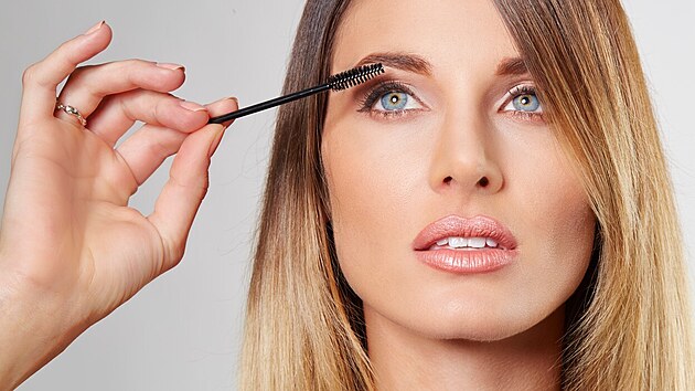 Mít dokonale vypadající řasy lze snadno. Chce to jen dodržovat pár pravidel pro...