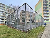 V Lounech zmizí hřiště na míčové hry, přejí si to lidé v okolí. V Lounech zmizí hřiště na míčové hry, přejí si to lidé v okolí.