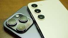 Samsung Galaxy S23 a iPhone 14 Pro Samsung Galaxy S23 a iPhone 14 Pro