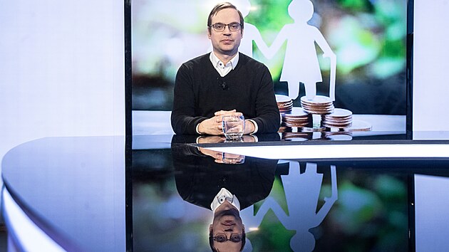 Hostem pořadu Rozstřel je ekonom a poradce ministra práce Filip Pertold. (14. února 2023)