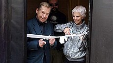 Kavárnu POTM letos oteveli Václav Havel a Aneta Langerová (19. ervna 2008)