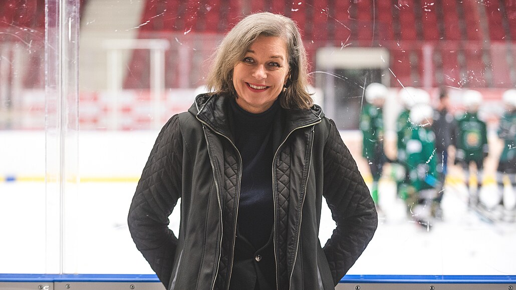 Zdenka Macháková imánková, generální manaerka hokejist Karlových Var.