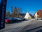Unikátní eko statek u Říčan hostil premiéru nového Peugeotu 408