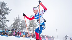 Michal Krmá bhem hromadného závodu na Holmenkollenu.
