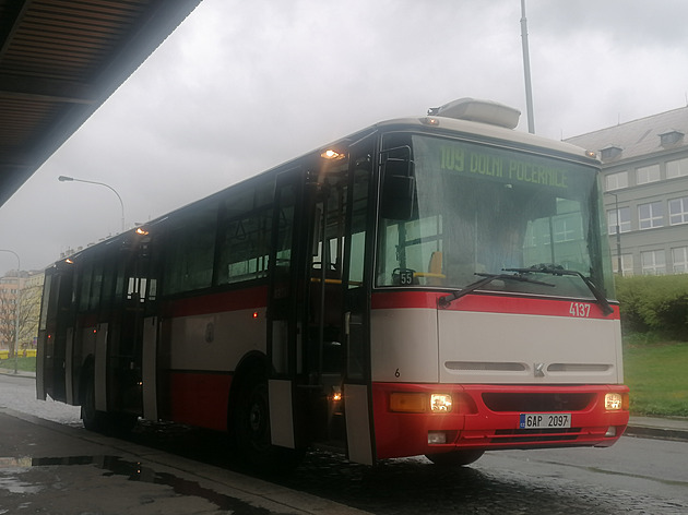 <p>Na lince 109 vyjela mimořádně Karosa B951E.</p>